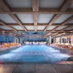 Apartahotel Mgm Hôtels&résidences - Résidence Le Cristal De Jade 5*