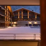 Mgm Hôtels&résidences - Résidence Le Cristal De Jade Apartahotel Chamonix Mont Blanc